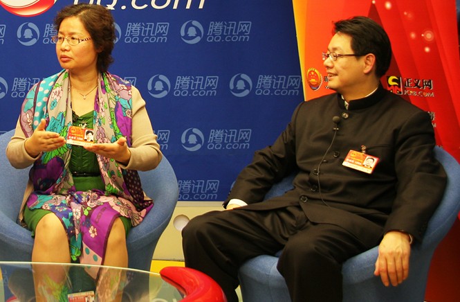 呂忠梅、葉青代表談加強(qiáng)網(wǎng)絡(luò)虛擬社會管理